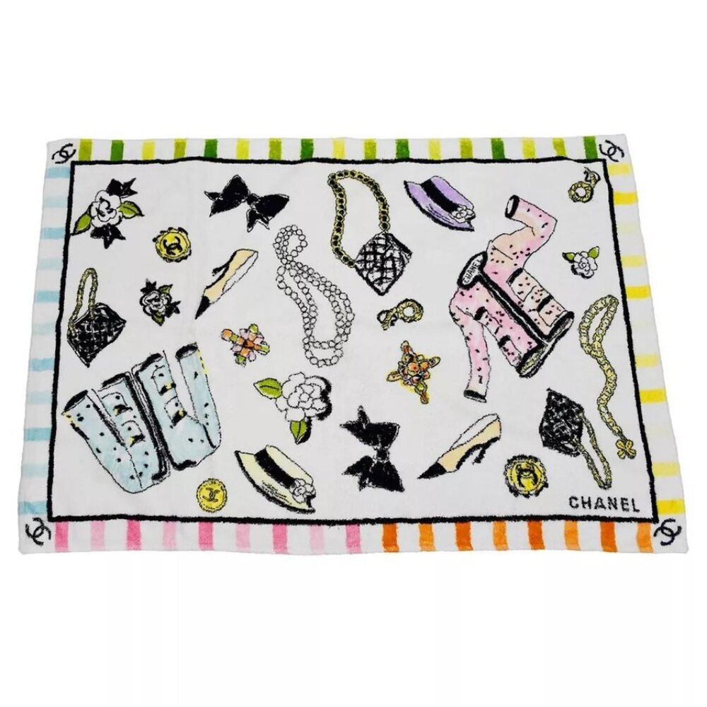 Auth Chanel Icon Beach Towel White Small Good 1